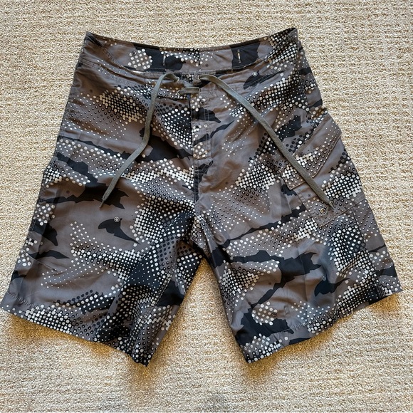 Burton Vintage Snowboard Pants Y2K Men’s Med Gray & Black Includes Board Shorts - Picture 15 of 16